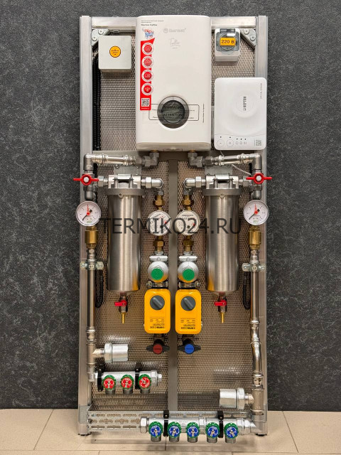 Коллекторный узел в квартиру. Сантехниша "Комфорт+ 1/2"-4