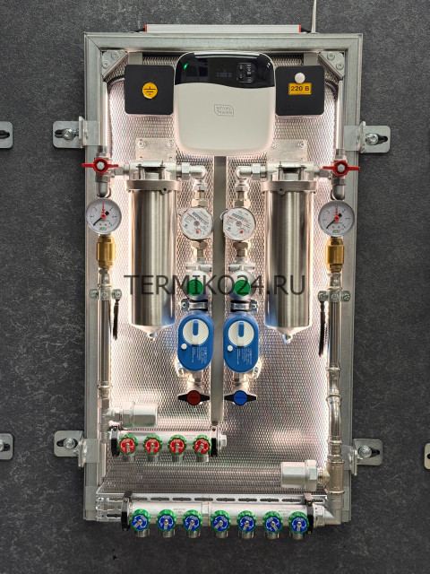 Коллекторный узел в квартиру. Сантехниша "Комфорт 1/2"